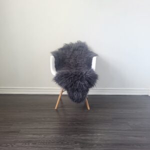 Icelandic Sheepskin Rug | 27 × 44 in | C374