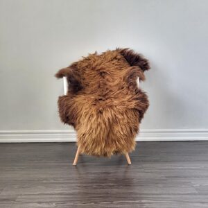 Icelandic Sheepskin Rug | 30 × 52 in | Item 020