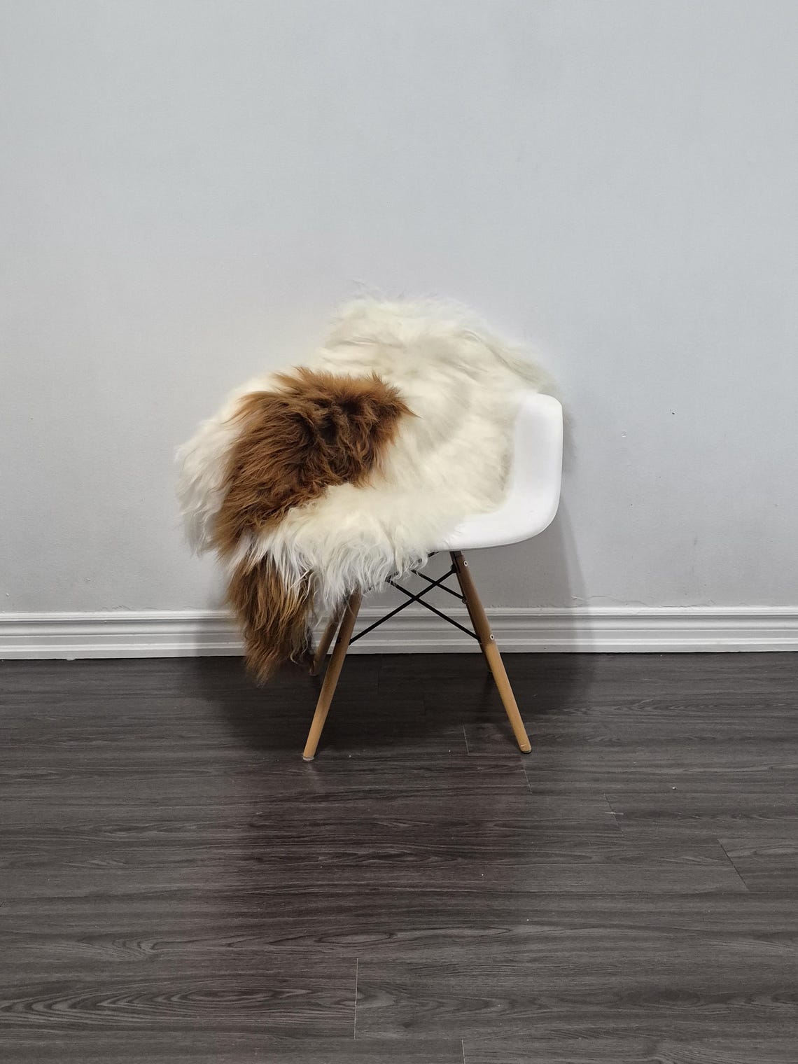Icelandic Sheepskin Rug | 29 × 45 in | C748 - Image 2