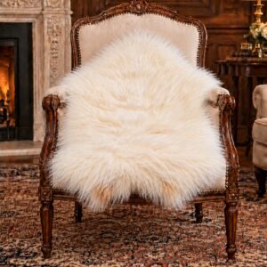 Icelandic Sheepskin Rug, Soft Long Wool #C735