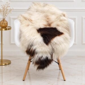 Icelandic Sheepskin Rug, Soft Long Wool #C767